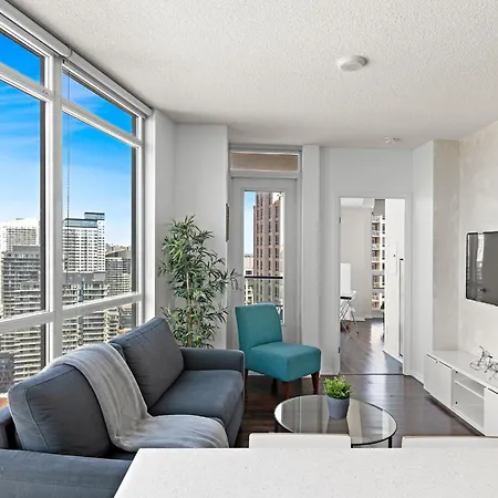 2 Bedroom Suite With Amazing Views, Pool And Free Parking